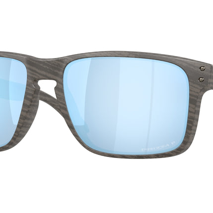 Oakley HOLBROOK XXL OO9487 Rectangle Sunglasses  948704-Woodgrain 61-143-18 - Color Map Grey