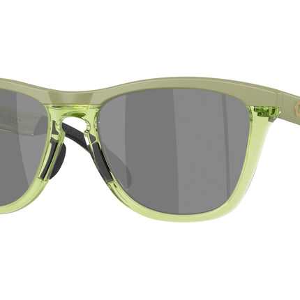 Oakley FROGSKINS RANGE XL OO9503 Round Sunglasses  950307-Matte Fern/Transparent Fern 58-143-17 - Color Map Green