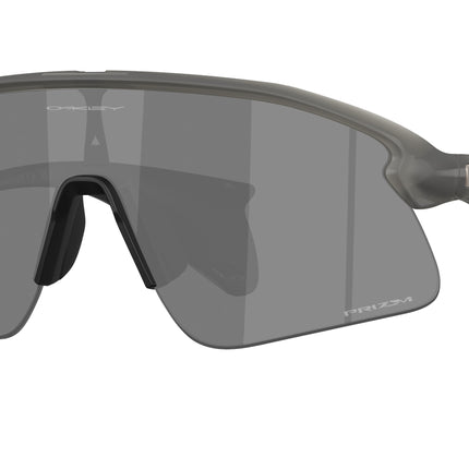 Oakley STUNT DEVIL OO9517 Rectangle Sunglasses  951701-Grey Smoke 39-137-139 - Color Map Grey