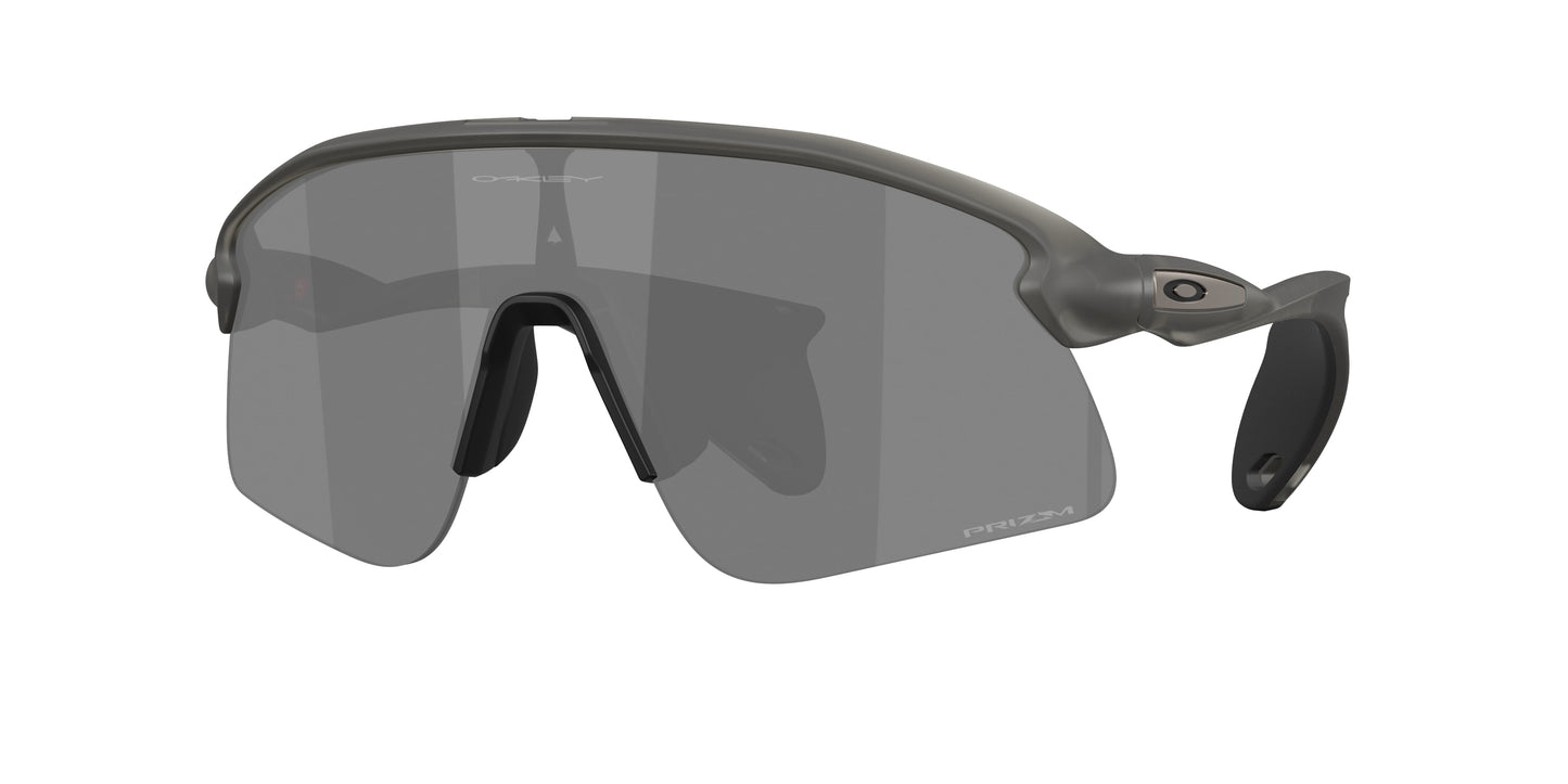 Oakley STUNT DEVIL S OO9518 Rectangle Sunglasses  951801-Grey Smoke 136-137-136 - Color Map Grey